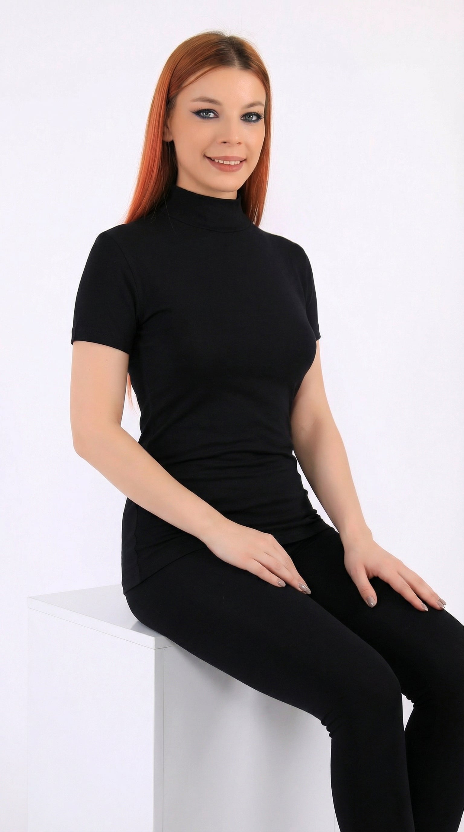 (6 قطع)توب نسائي نصف كم برقبة عالية-اسود